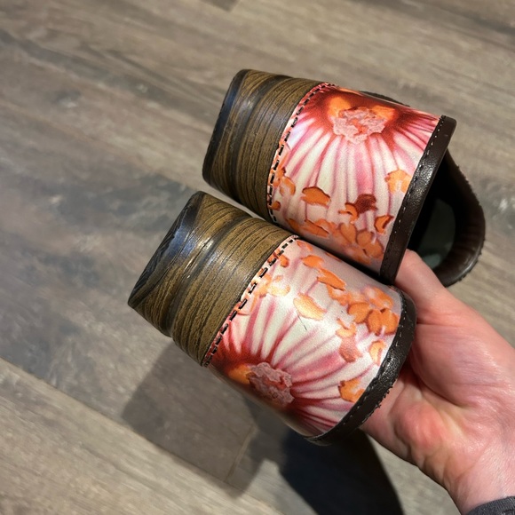 Floral Pink Poppy Dansko Mules/Clogs - Picture 7 of 14